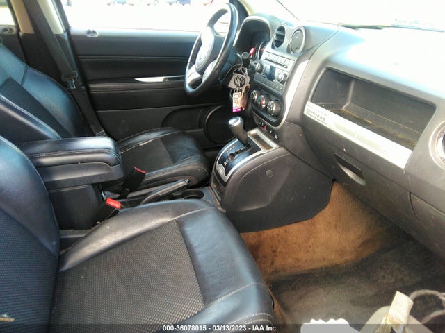 1C4NJCEB8GD620676 Jeep Compass Latitude