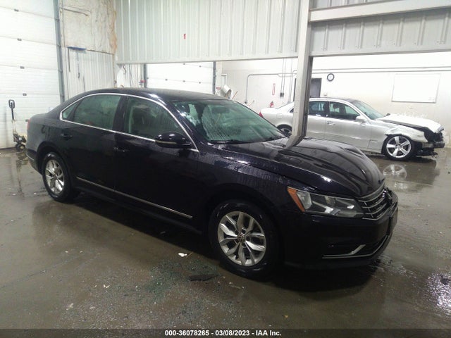 Volkswagen Passat 1.8t S 2017 1VWAT7A38HC006519 Image 1