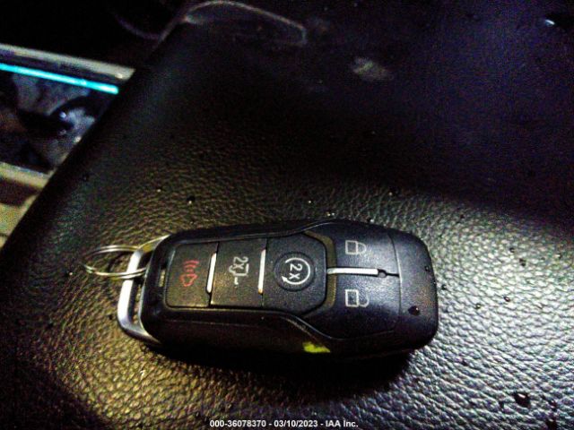 1FTEW1EG5GKF18331 Ford F-150 Lariat