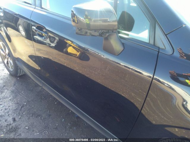 JF2SJAEC6JH529858 Subaru Forester Premium