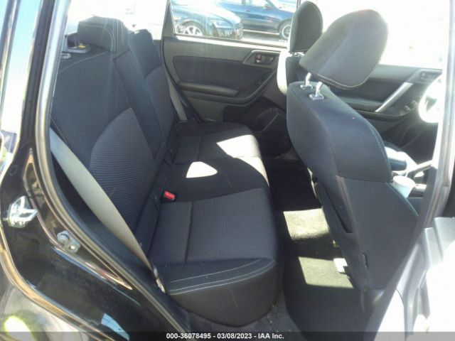 JF2SJAEC6JH529858 Subaru Forester Premium