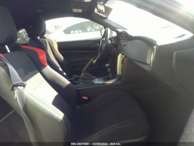 JF1ZNAA18F9704091 Scion FR-S