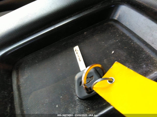2015 CHEVROLET SILVERADO 1500 LT VIN: 1GCVKREC1FZ256241