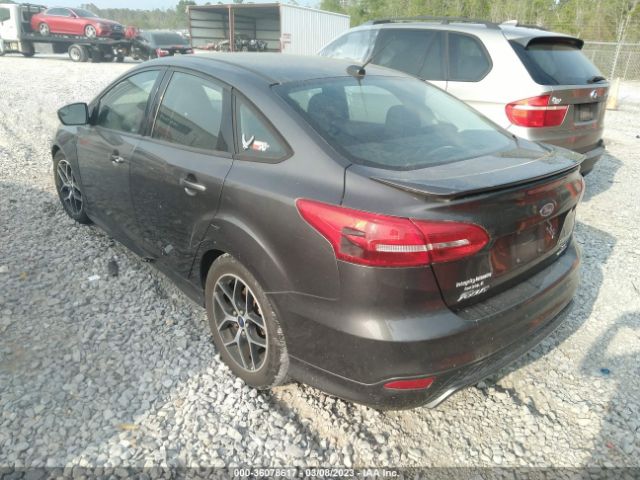 1FADP3F21GL313659 Ford FOCUS SE