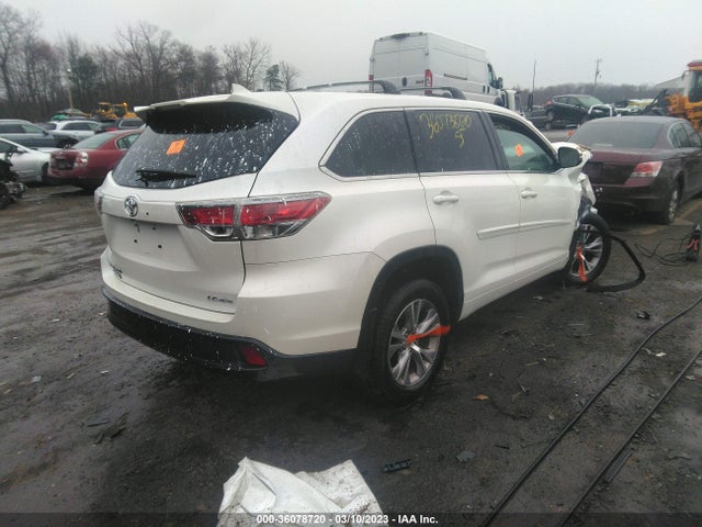 Toyota Highlander Le Plus V6 2015 5TDBKRFH6FS099272 Image 4