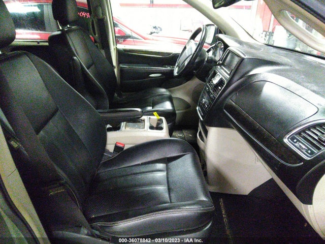 2C4RC1CG5ER469627 Chrysler Town & Country Touring-l