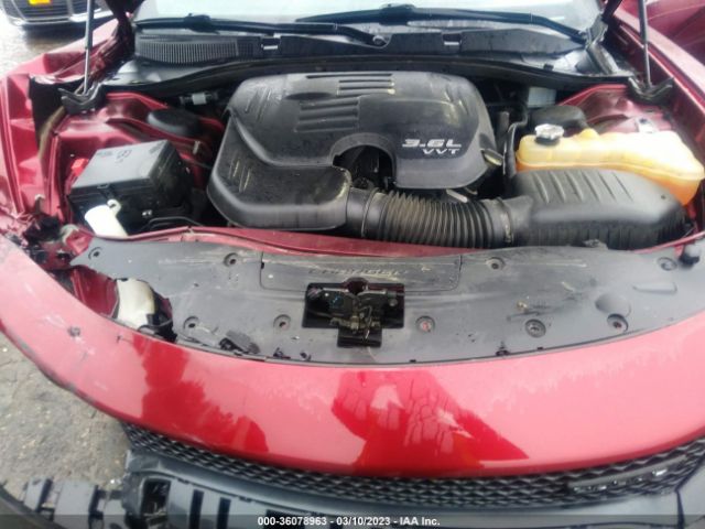 2C3CDXHG2KH567082 Dodge CHARGER GT