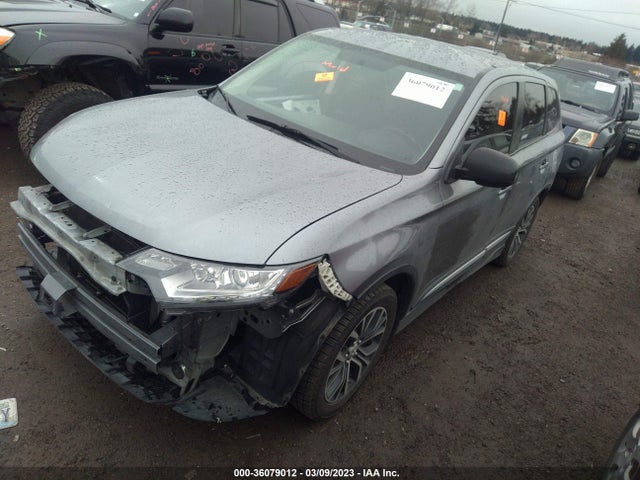 JA4AD2A3XGZ010046 Mitsubishi Outlander Es