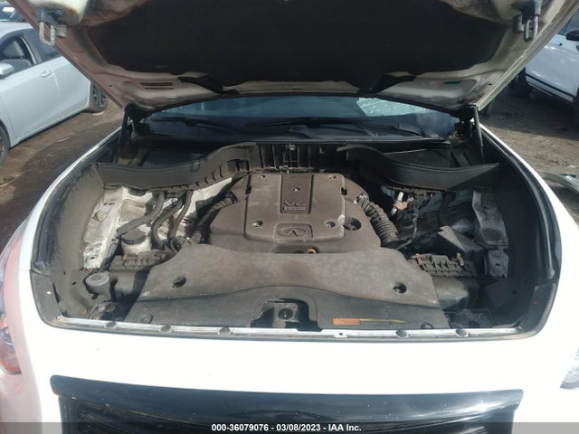 2014 INFINITI QX70 VIN: JN8CS1MW4EM412552