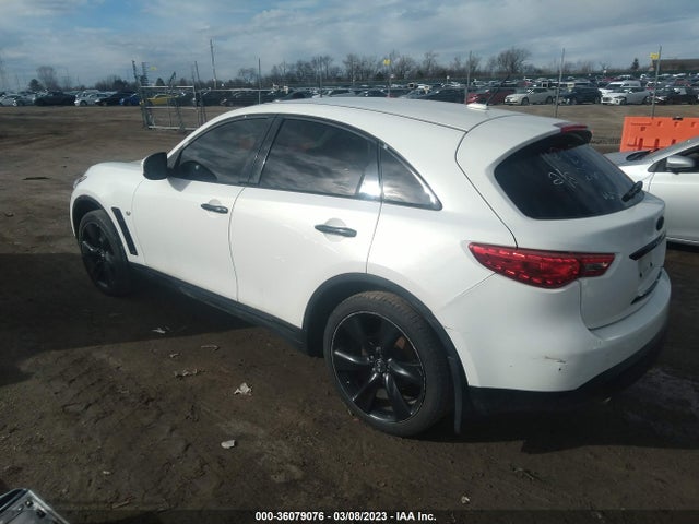 2014 INFINITI QX70 VIN: JN8CS1MW4EM412552