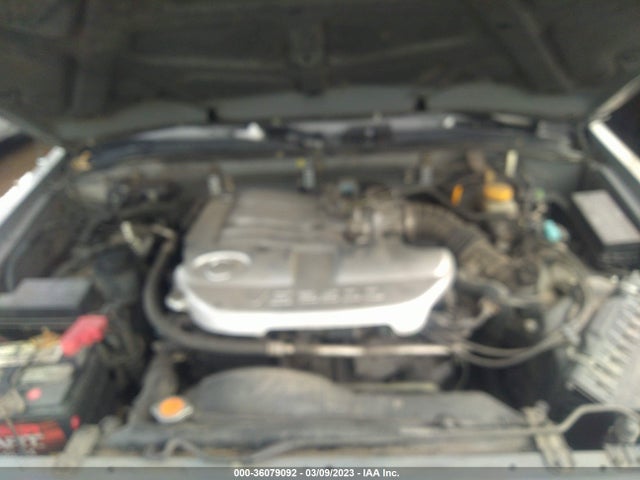 2003 NISSAN PATHFINDER SE VIN: JN8DR09Y83W809624
