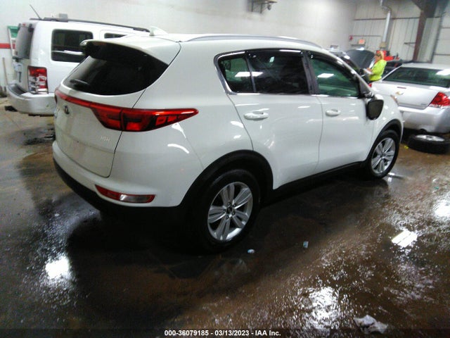 2018 KIA SPORTAGE LX VIN: KNDPM3AC2J7381484