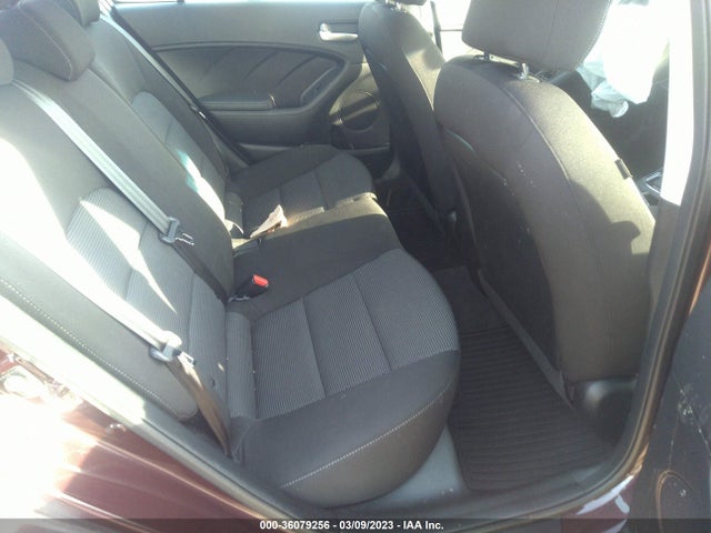 2018 KIA FORTE LX VIN: 3KPFK4A71JE194635