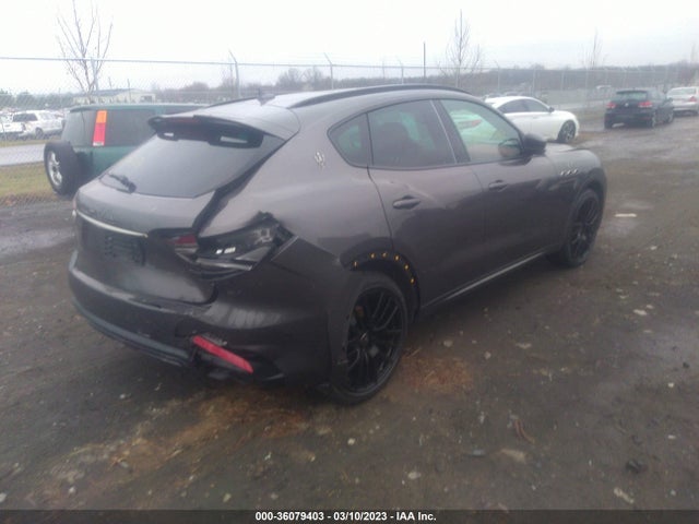2022 Maserati Levante, VIN: ZN661XUA1NX388050