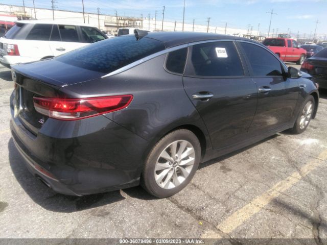 5XXGT4L31JG225580 KIA Optima S
