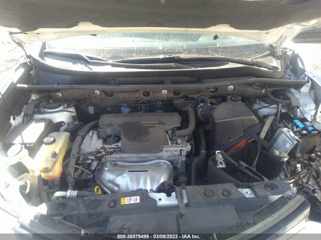 Toyota RAV4 LE 2018 JTMBFREV5JJ213473 Image 11