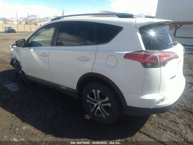 Toyota RAV4 LE 2018 JTMBFREV5JJ213473 Image 4
