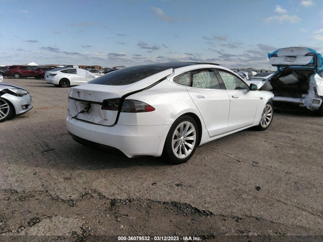 Tesla Model S 90d/70d/75d/60d/85d 2016 5YJSA1E20GF152409 Image 4