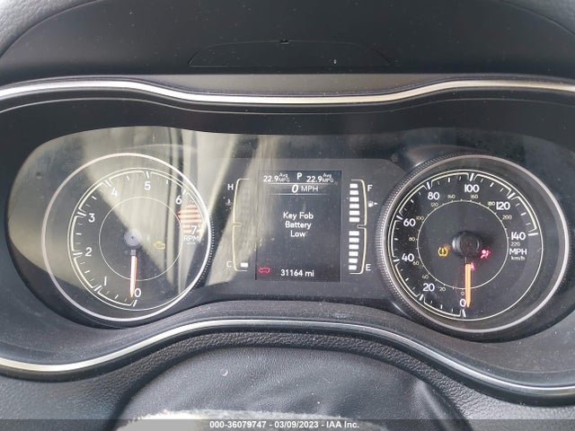 Jeep Cherokee Latitude Plus 2019 1C4PJLLB6KD416494 Image 8