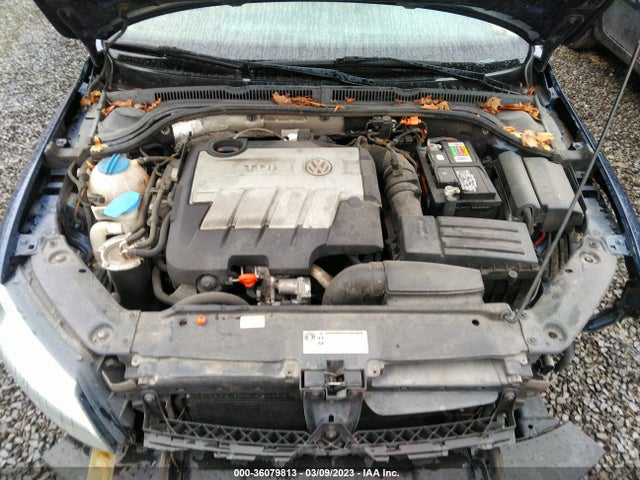 2013 VOLKSWAGEN JETTA SEDAN TDI VIN: 3VWLL7AJ9DM371372