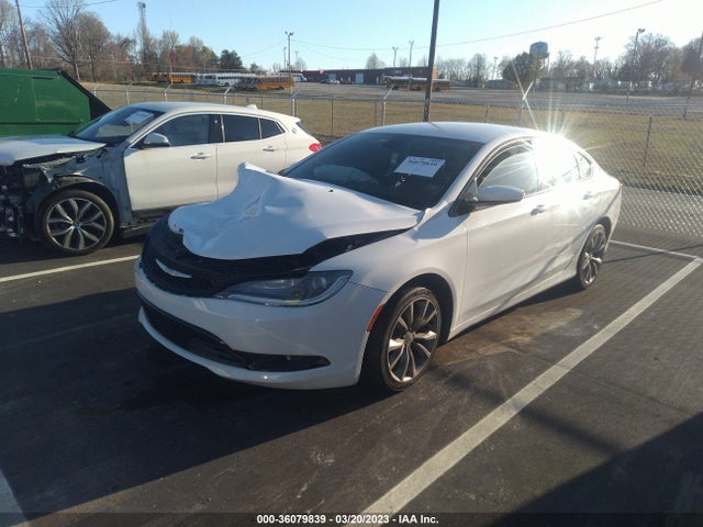 Chrysler 200 S 2015 1C3CCCBB1FN670628 Image 2
