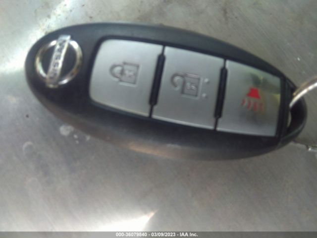 5N1AR2MNXEC640911 Nissan Pathfinder S