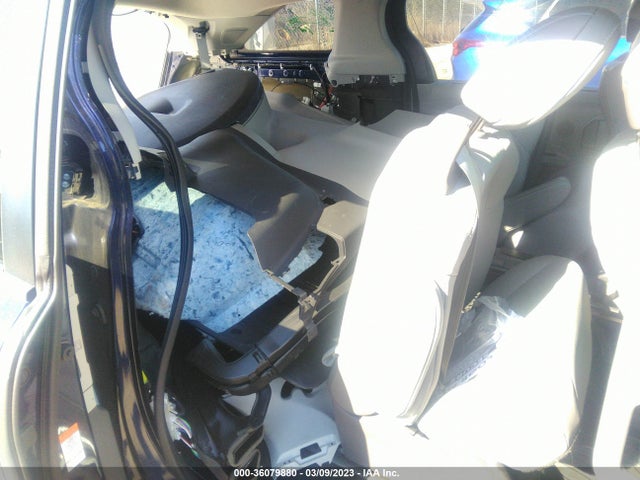 Toyota SIENNA XLE 2021 5TDJSKFC5MS007976 Image 8