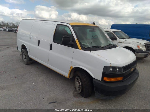 2020 1GCWGAFPXL1254071 main image