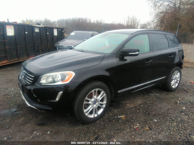 2015 Volvo XC60, VIN: YV440MDJ3F2745072