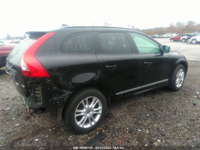 2015 Volvo XC60, VIN: YV440MDJ3F2745072