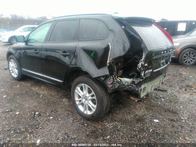 2015 Volvo XC60, VIN: YV440MDJ3F2745072