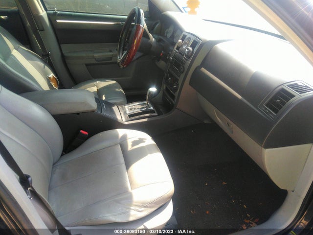 2007 CHRYSLER 300 TOURING VIN: 2C3KA53G97H682513