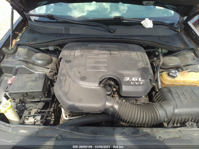 2C3CCAEGXFH807599 Chrysler 300 300c