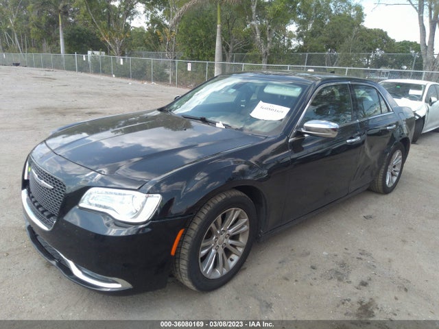 2C3CCAEGXFH807599 Chrysler 300 300c