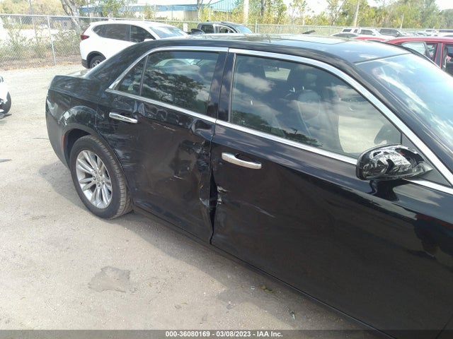 2C3CCAEGXFH807599 Chrysler 300 300c