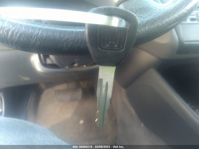 1999 HONDA ACCORD SDN LX VIN: 1HGCG5646XA158204