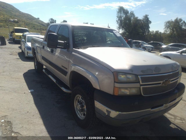 2005 CHEVROLET SILVERADO 2500HD LT VIN: 1GCHC23U95F803186