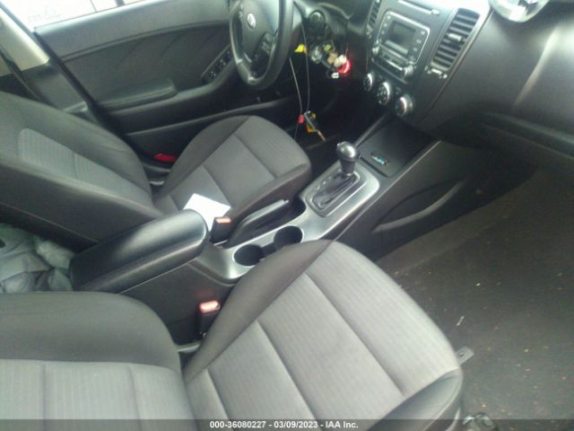 KNAFX4A69F5429873 KIA FORTE LX