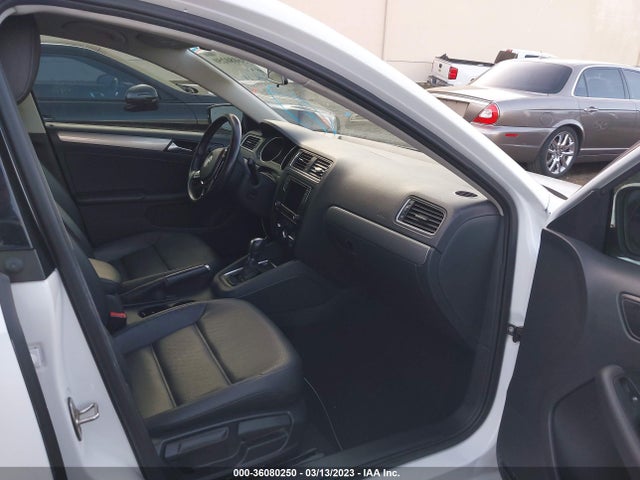 2017 VOLKSWAGEN JETTA 1.4T SE VIN: 3VWDB7AJ9HM210596