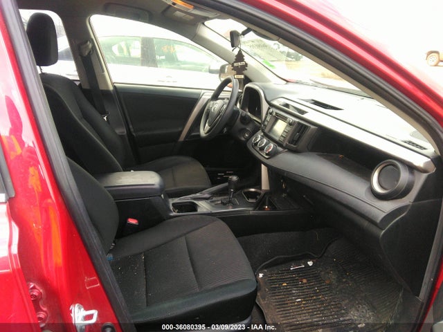 Toyota RAV4 LE 2017 JTMZFREV3HJ102333 Image 6