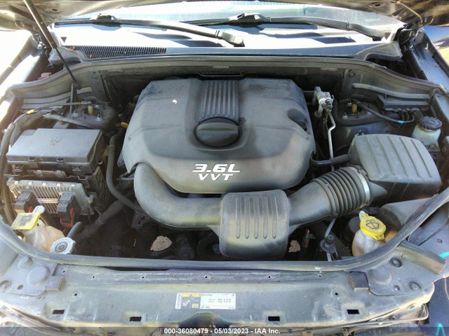 1C4RJFCGXEC119843 Jeep Grand Cherokee Overland