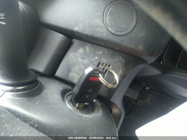 Honda FIT LX 2017 JHMGK5H51HS000075 Image 3