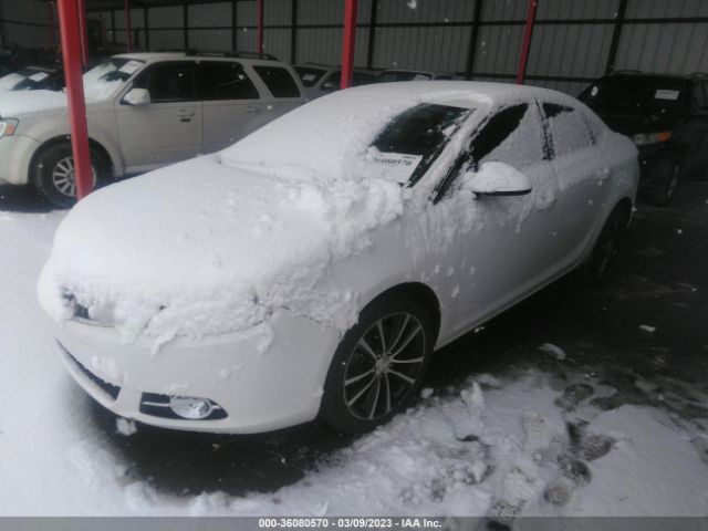 1G4PR5SK3H4113103 Buick Verano Sport Touring