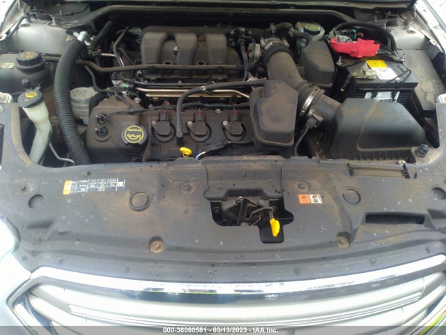 2015 Ford Taurus, VIN: 1FAHP2H82FG124412