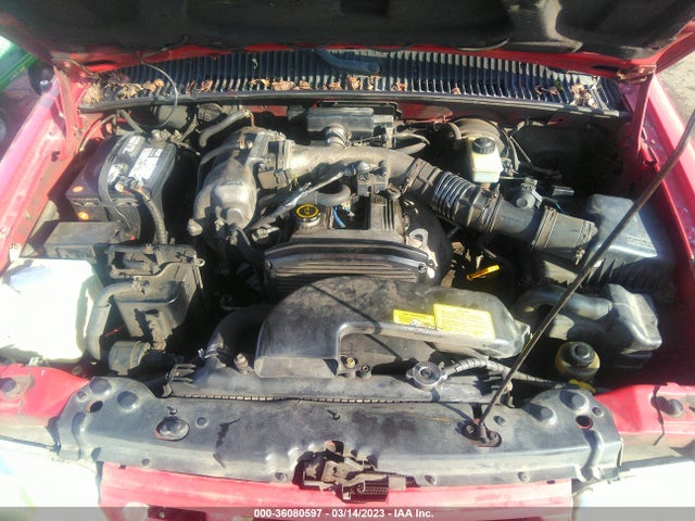1998 KIA SPORTAGE VIN: KNDJB7232W5568230