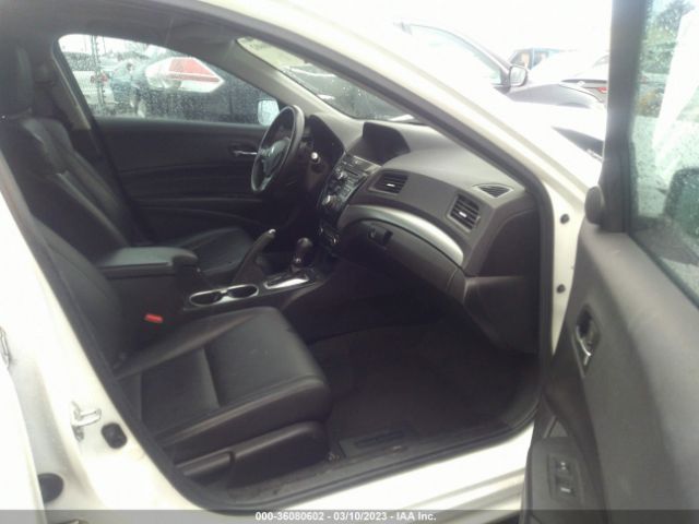 19UDE2F38HA015949 Acura ILX