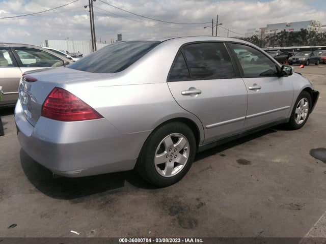 2007 HONDA ACCORD SDN VP VIN: JHMCM56107C002658