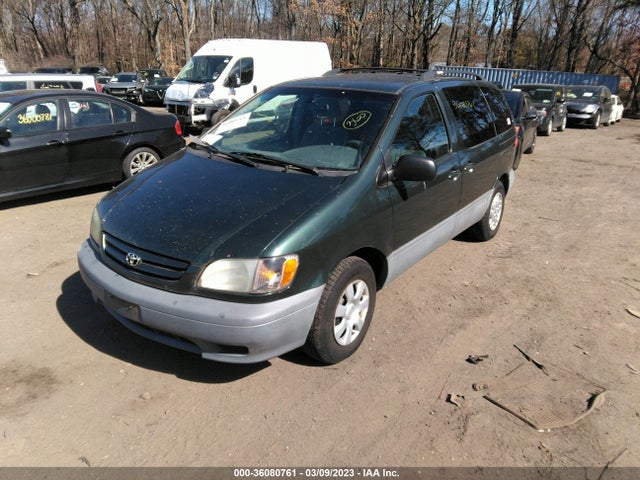 2002 TOYOTA SIENNA LE/XLE VIN: 4T3ZF13C02U498071