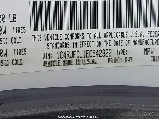 2014 JEEP GRAND CHEROKEE SRT8 VIN: 1C4RJFDJ1EC542322