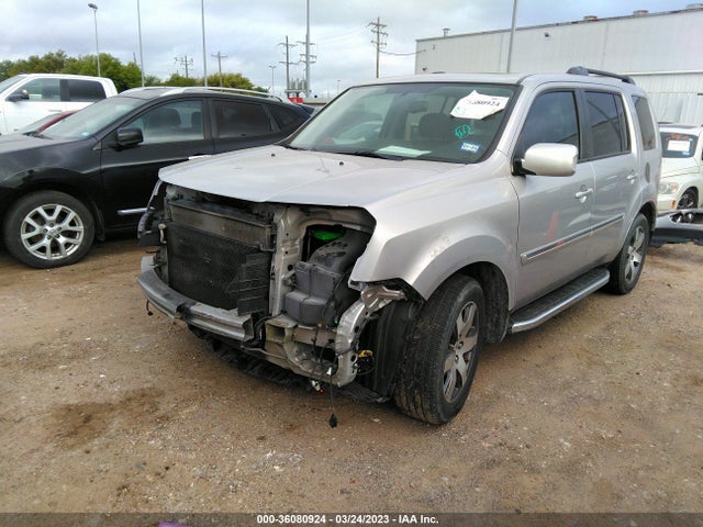 Honda Pilot Touring 2015 5FNYF3H93FB012725 Image 2